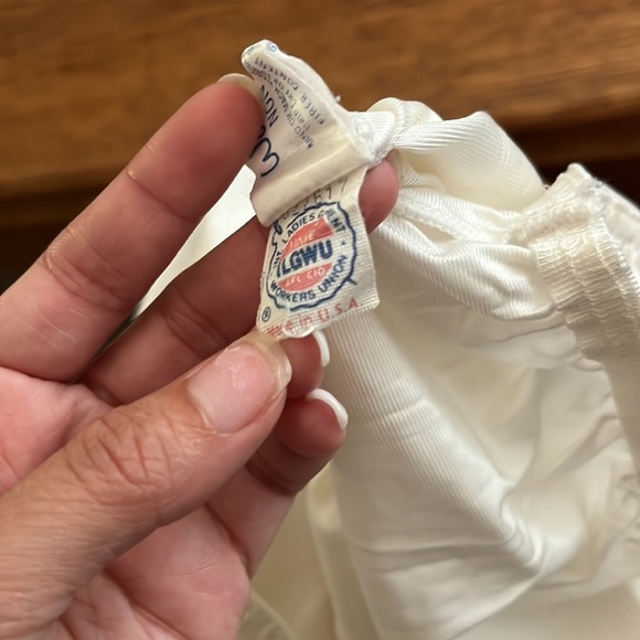 “Wonder Maid- Vintage Slip size small” - Picture 6 of 8